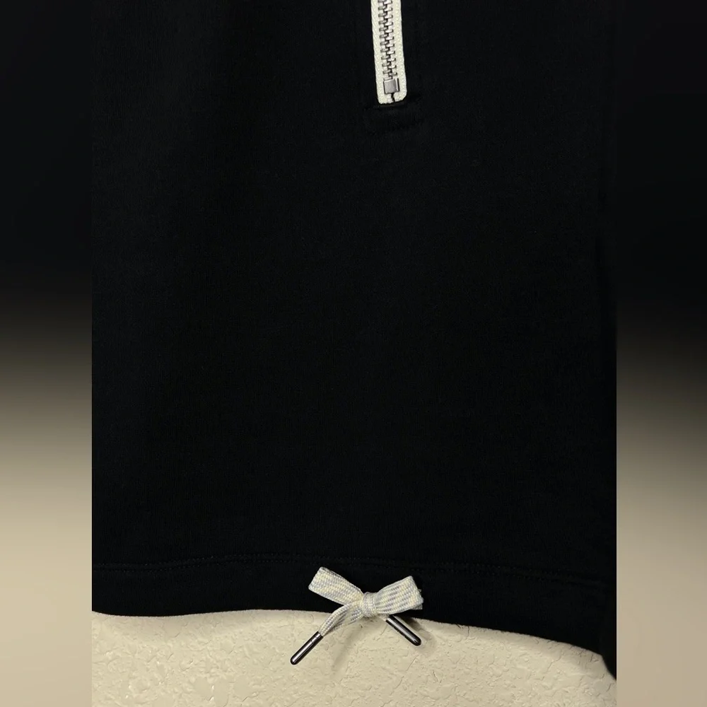 NEW Vuori Sedona Half Zip Sweater in Black - Picture 5 of 7